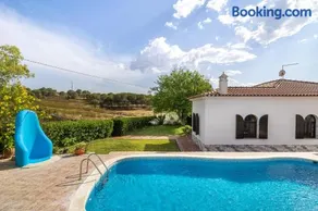 Villa Oasis - Pool & Garden - Image 1