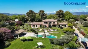 Prestigious Villa in Mougins 6 bedrooms spa cinema and nightclub - Image 1
