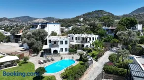 Yalıkavak'ta havuzlu lüks villa - Image 1