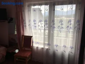 Vila cu vedere spre Bucegi - Image 1