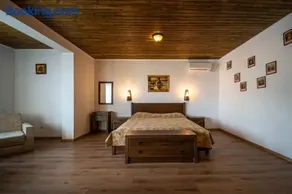 Комплекс Стара Плиска - Image 2