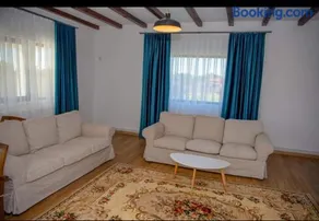 Family House Pristol - Image 2