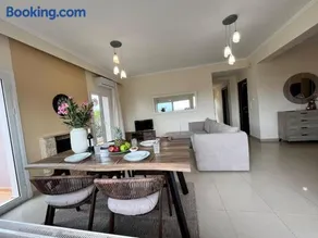 PenelopeCasa - Image 1