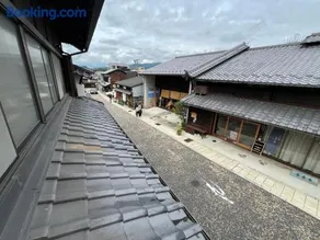 Kominka Hotel Hinataya- Self Check-in System宿場を眺める古民家宿 陽屋 - Image 4