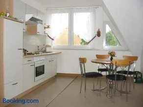 Familienorientierte Wohnung mit Grill und Garten - Image 2