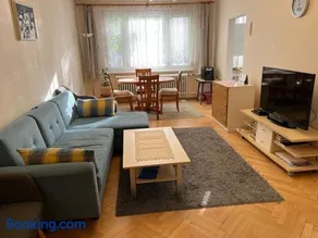 Sunny appartment by the river - Image 1