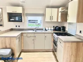Our Lodge at Newquay Bay NB35 - Image 2