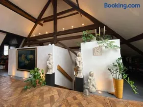 The Castle Loft - Pascal's Angels - Image 3