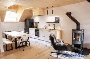 TDI - Modern 2-Bedroom Apartment in nature - Image 2