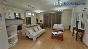 kostas apartment - Image 1
