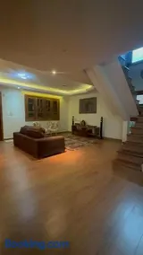 Dara House apart e eventos com piscina, sauna, Jacuzzi e área gourmet para festas - Image 2