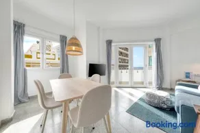 Casa Vista Oceano - City Centre and Ideal for Work By Lanzarote Vacation Homes - Image 1