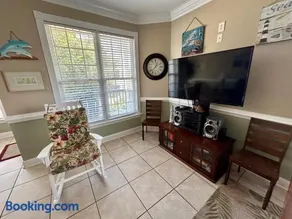 Blue Dolphin 6BR 6 BA Surfside Beach Pool Walk to Beach - Image 1