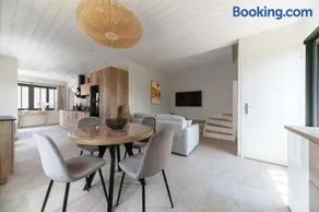 Maison Billy - Maison design et climatisée avec jardin - Image 1