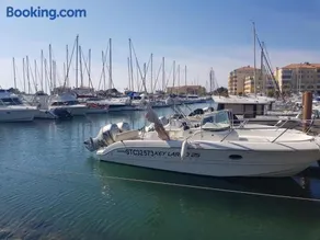 La Galiote, T2 vue port, terrasse et parking - Image 1