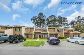 Baytree 72 Stunning 3 BR Condo - Image 5