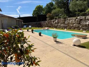 Jolie villa 3 chambres climatisée à proximité du village de Valbonne - Image 2