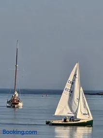 The View - Image 2