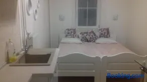Oázis Apartmanház - Image 4