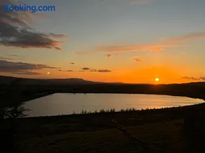 Luxury Cottage above Embsay Reservoir with Sunrise-to-Sunset Views - Image 5
