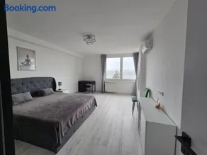 Duna Panorama -two-bedroom apartment with terrace - Image 2
