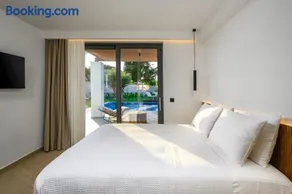 Alma Luxury Villas - Image 2