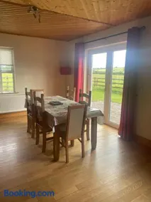 Katy Kellys Countryside Self Catering Cottage - Image 3