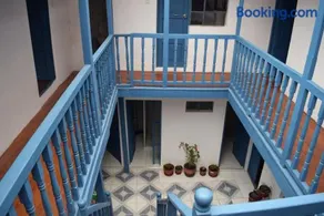 Carlos Guest House 3 Cusco - Image 1