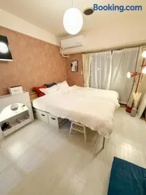 Omori 8min Stylish and comfortable room - Image 2