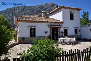 Cortijo Los Alazores, authentic cortijo with private pool - Image 3
