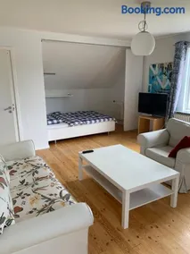 Good spacious apartment in a central location - Image 3