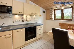 Salenberghof Ferienwohnung Traumblick - Image 3