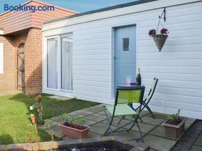 The Cabin - Image 2