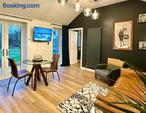 The Annexe - Image 5