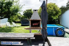 House with pool and garden in Esmoriz near Porto - Image 4