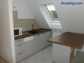 Elegant & Modern - Apartment Scarlett - Image 1