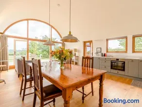 1 Bed in Cranbrook oc-76565 - Image 4