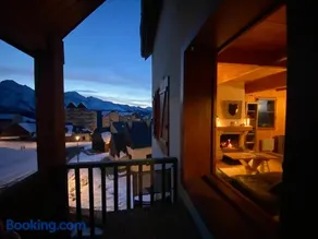 Chalet Aster - Image 4