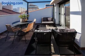 Atico duplex Playa Area barcelona con SPA exterior - Image 5