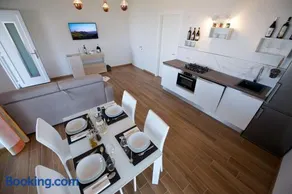 Ciabot Apartments - Image 1
