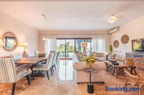Magnificent Villa at Puerto Bahia - Image 4
