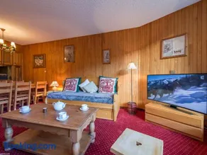 Courchevel 1850 : Appartement ensoleillé ski-aux-pieds avec balcon, parking, wifi - Image 1