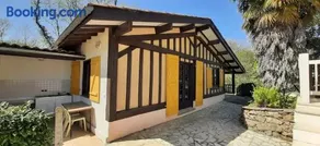 Chalet mit Grill, Pool und Terrasse | Gartenblick - Image 1