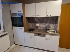 Schönes Doppelzimmer mit Küche und Badezimmer - Image 1