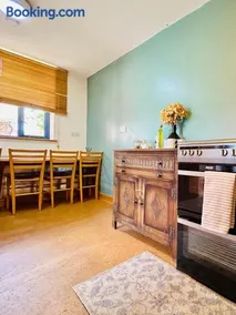 The Guest House near Hay on Wye - Image 2