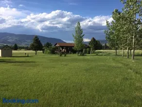 Pine Creek Cabin Livingston Montana - Image 3