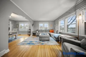 Main Street Suite - Image 2
