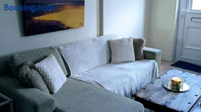 Apartment Wexford Crescent Mall - Image 1