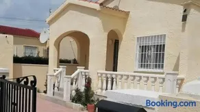 Casa Lustigmann 2 - Image 2