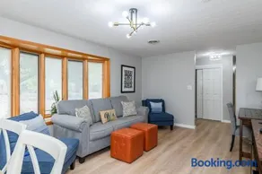 Sweet Magnolia - Newly Remodeled Ranch - Image 3